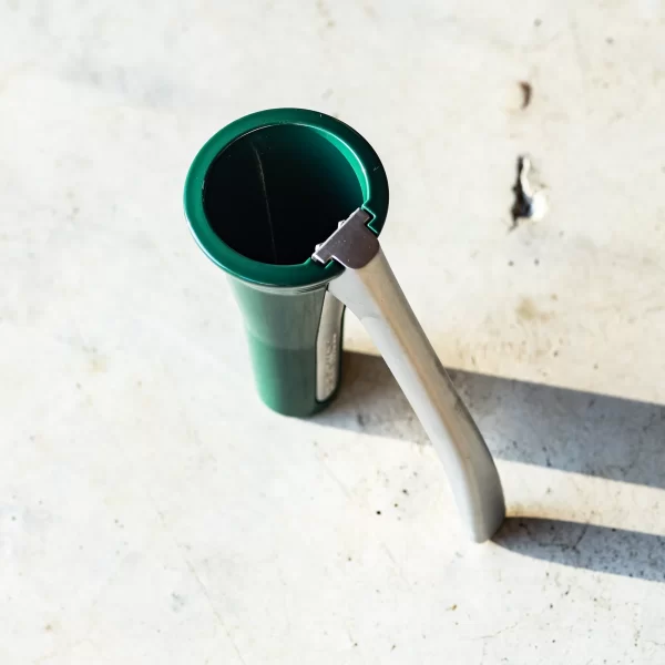 RIEŠUTŲ TRAIŠKYTUVAS Žalias RIEŠUTŲ TRAIŠKYTUVAS Žalias