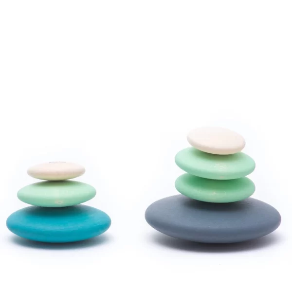 Perkelkite į kūrybos ir gamtos pasaulį su Bajo mediniais akmenukais.