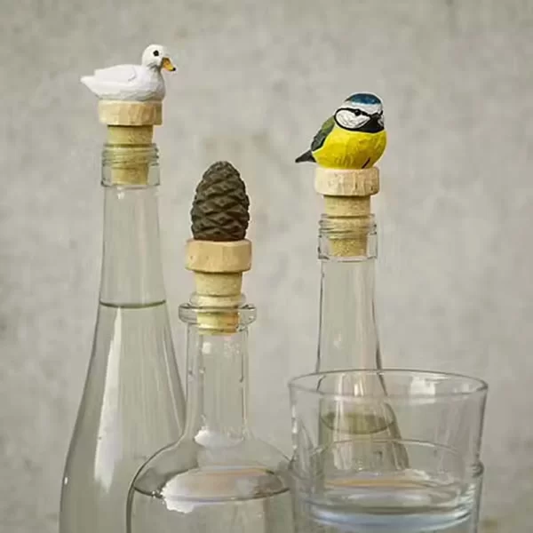 Wildlife Garden Butelio Kamštis | Wildlife Garden Bottle Stopper Wildlife Garden Butelio Kamštis yra žavingas priedas jūsų namų barui ar virtuvei.