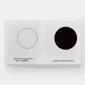 Ellsworth Kelly paveikslai ir skulptūros – pagrindiniai šio vizualaus priešybių tyrinėjimo objektai.