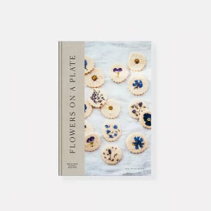 Flowers on a Plate: Delicious Floral Recipes yra įtraukianti receptų su valgomomis gėlėmis knyga — albumas.
