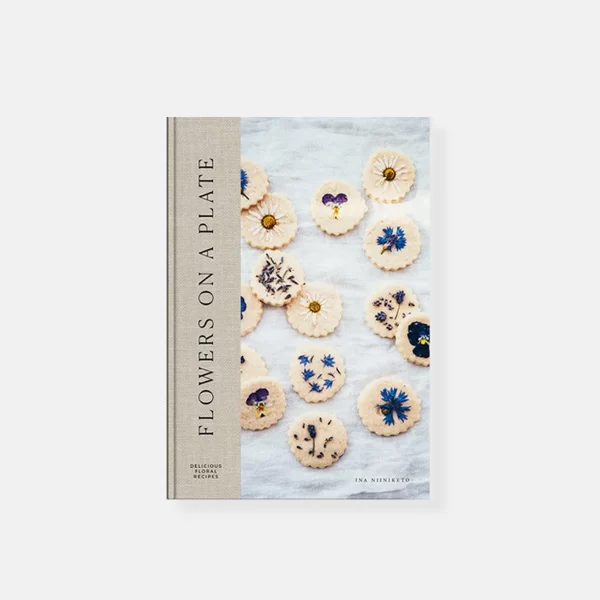 Flowers on a Plate: Delicious Floral Recipes yra įtraukianti receptų su valgomomis gėlėmis knyga — albumas.
