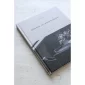 Nordic Interior Book — tai gausiai iliustruotas gidas apie šiuolaikinį suomišką interjero dizainą.